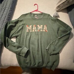 Green 'MAMA' Embroidered Sweatshirt